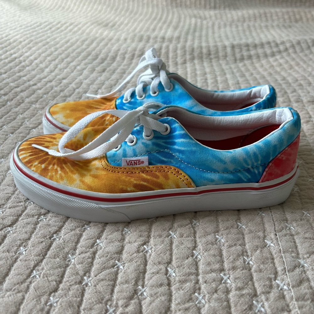 Vans Tie Dye - Brand New
